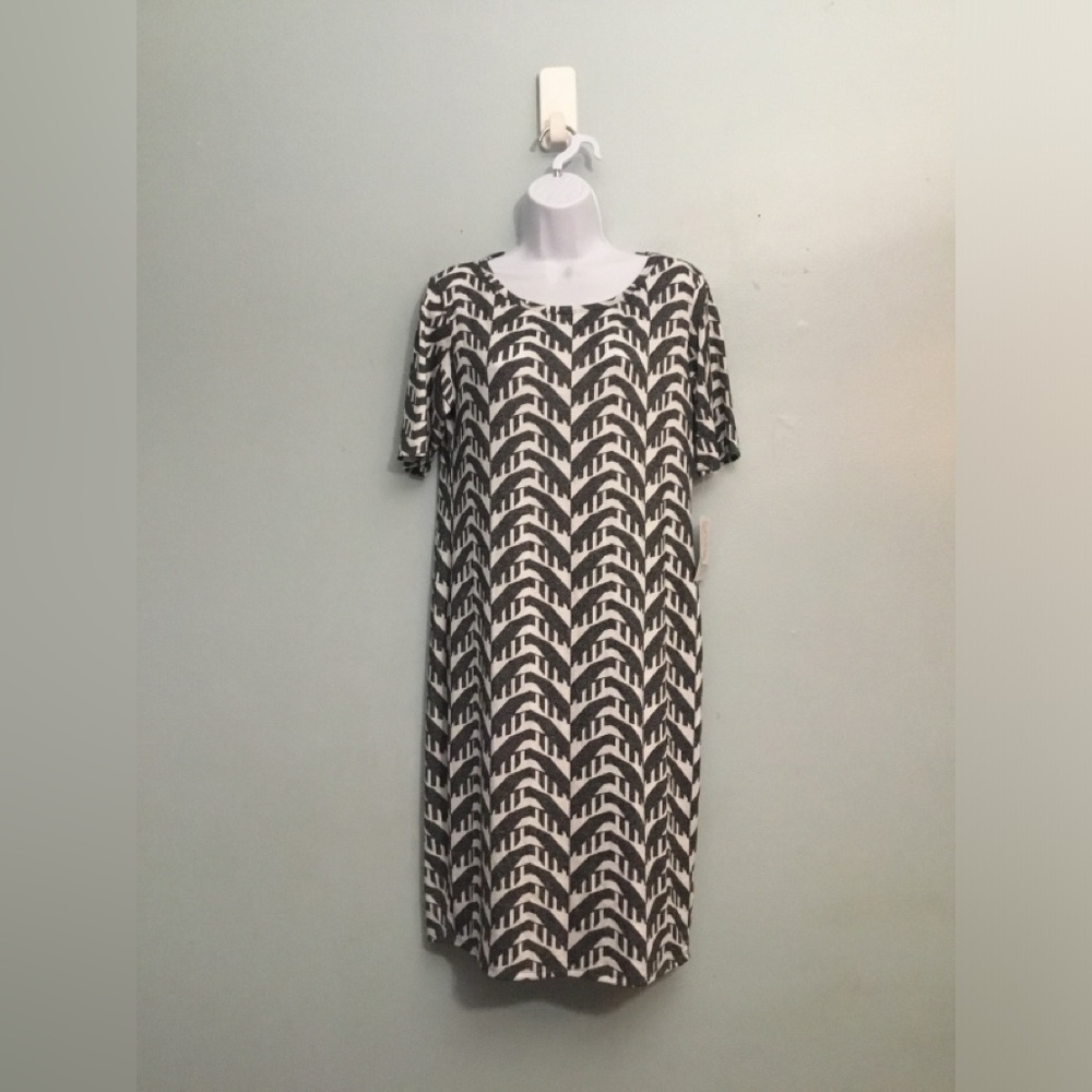 LuLaRoe Black and White Geometric Midi Dress